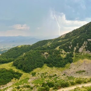 D'autres vues du Parc national de Durmitor, avec un changement progressif de la météo 🌥️ ⛰️ 🇲🇪 #montenegro #landscape #durmitor